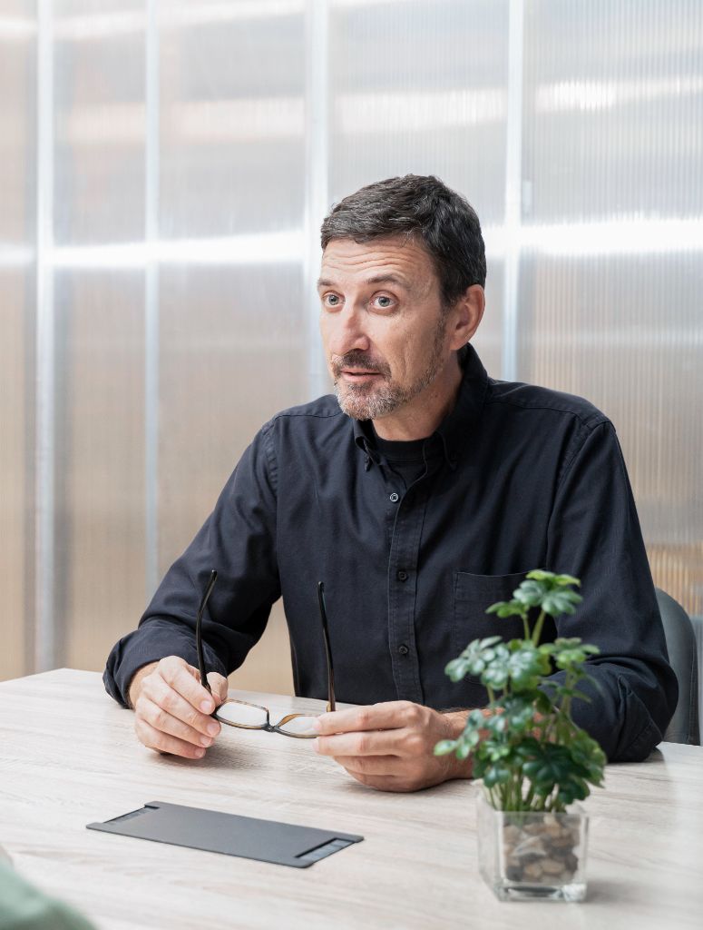 Victor E. Perazzoli consulting session